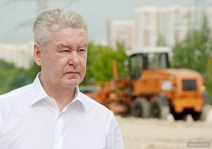 Сергей Собянин рассказал о развитии дорожного строительства на магистралях юга Москвы 