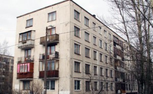 В Москве утвердили порядок выплат средств фонда капремонта жителям аварийных домов