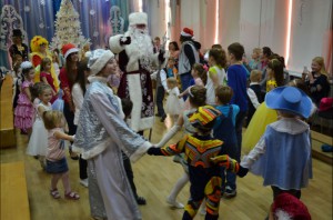 В районе Чертаново Южное прошли детские новогодние мероприятия