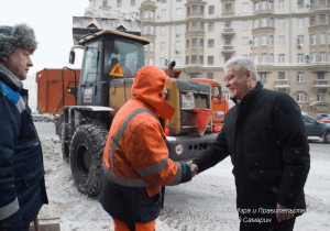 Мэр Сергей Собянин сегодня проинспектировал процесс уборки снега с улиц Москвы
