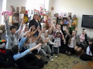 Детский литературный час организуют сотрудники библиотеки №143