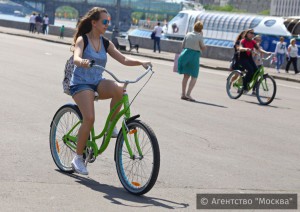 "Активные граждане" смогут бесплатно арендовать спортивный инвентарь в парках Москвы