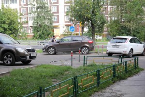 Депутаты отказали в установке шлагбаума во дворе жилого дома на Варшавском шоссе