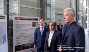 Мэр Москвы Сергей Собянин поучаствовал в открытии новой подстанции «Берсеневская» на Болотной площади