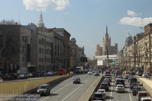 Для москвичей ко Дню города подготовили автобусные и пешеходные маршруты во всех округах столицы