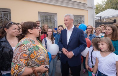 Серей Собянин открыл новую пешеходную зону в центре Москвы