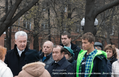 Мэр Москвы Сергей Собянин сообщил о завершении благоустройства ряда улиц у Новодевичьего монастыр