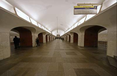 Станция метро "Боровицкая"
