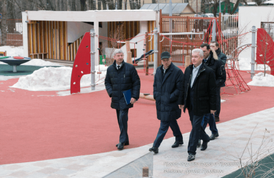 Мэр Сергей Собянин осмотрел новый детский сад в Москве