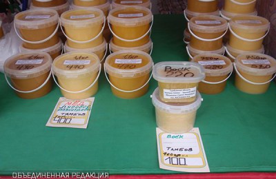 Ярмарку меда в «Коломенском» продлили на две недели