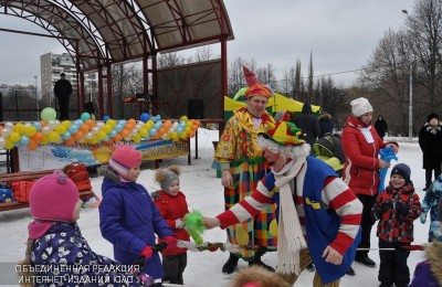 Празднование Масленицы в Южном округе Москвы