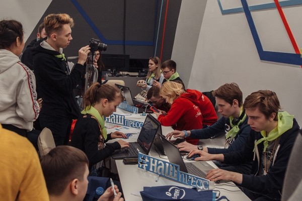 Ученики школы № 504 победили в Большой игре мероприятия «Дни школьной прессы в Москве – 2019»