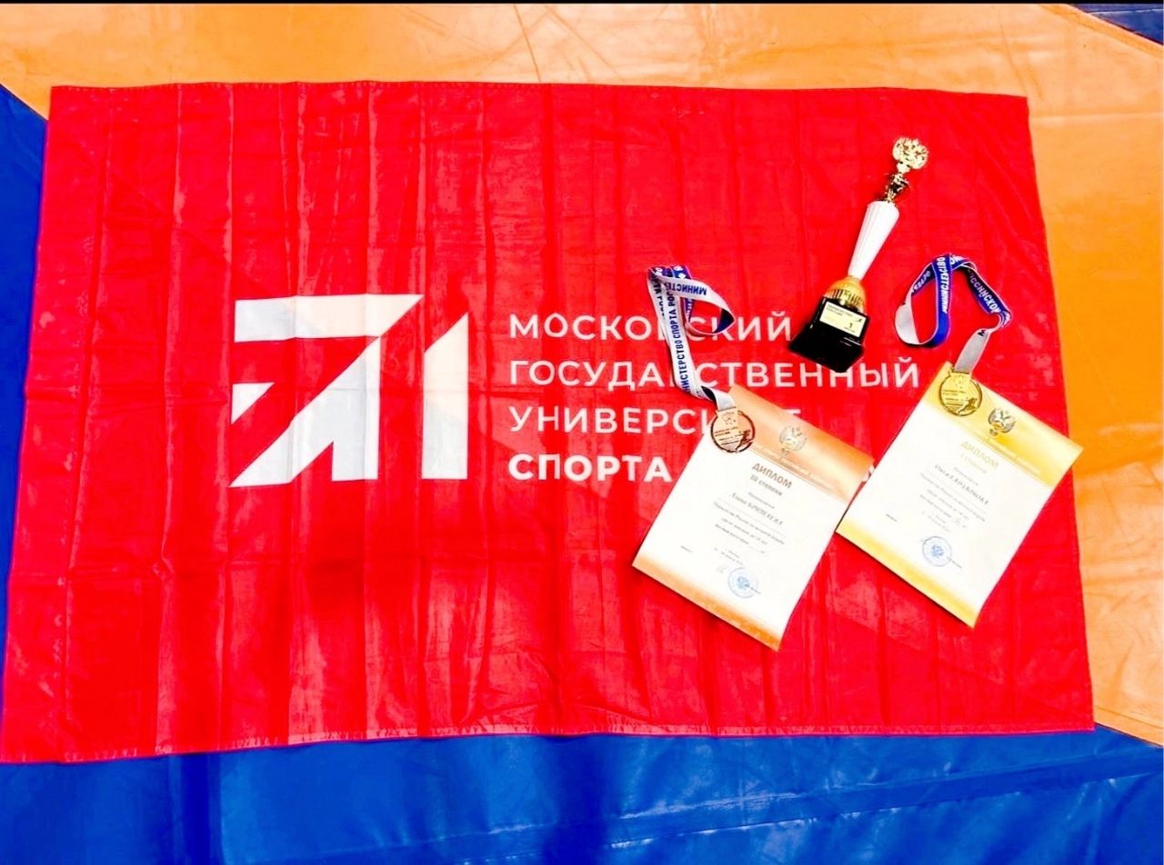Первые: студенты МГУСиТ стали медалистами Первенства России по спортивной борьбе. Фото: официальная страница МГУСиТ в социальных сетях
