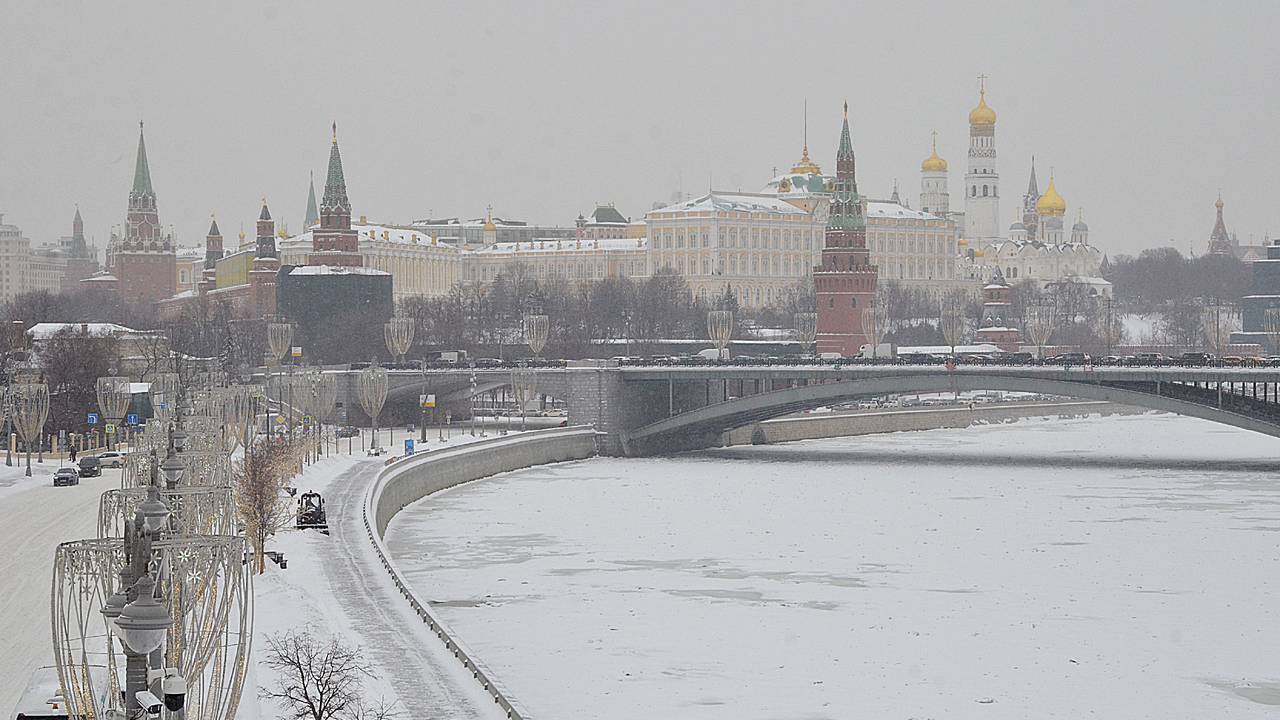 Студенты кафедры туризма МГУСиТ проводят учебные экскурсии по Москве. Фото: Анна Быкова, «Вечерняя Москва»