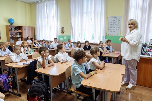 «Разговоры о важном»: ученики школы №504 обсудили рассукий язык в эпоху технологий. Фото: страница школы №504 в социальных сетях