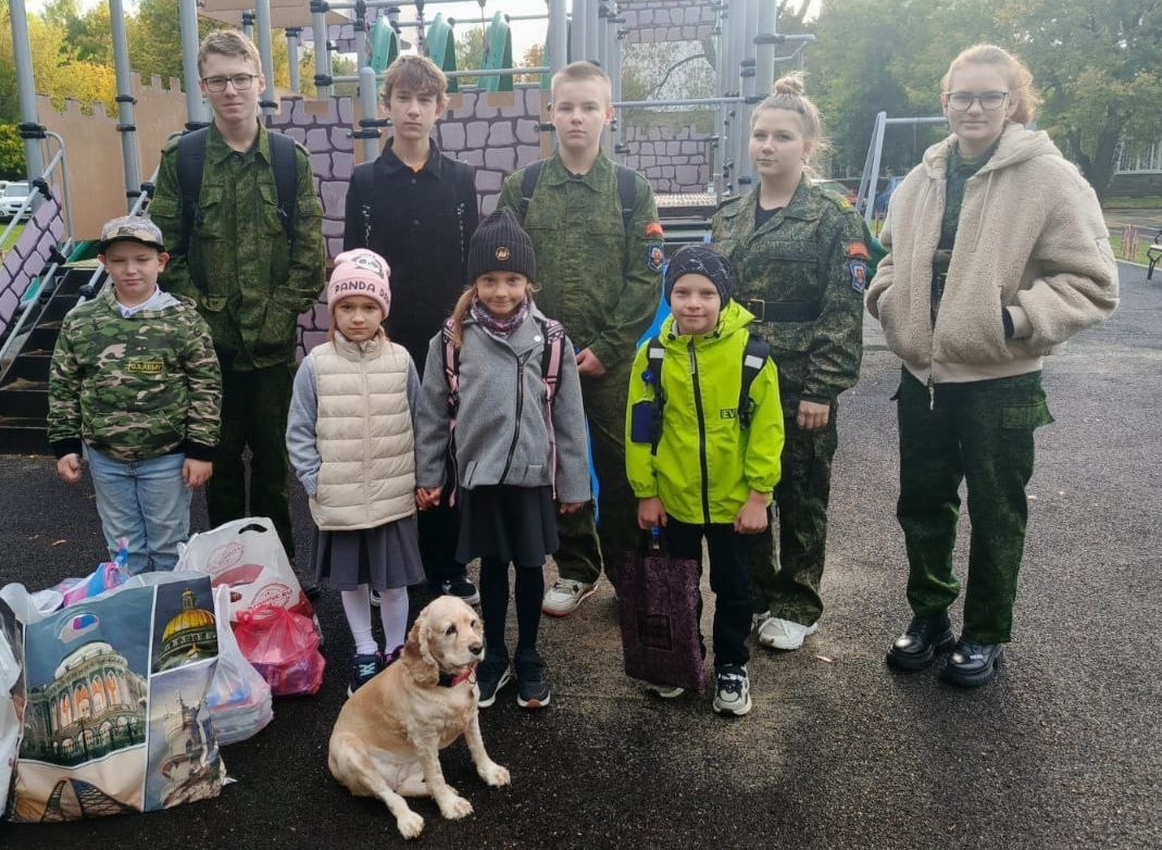 Ученики и сотрудники школы №1173 приняли участие в волонтерских акциях. Фото: страница школы №1173 в социальных сетях