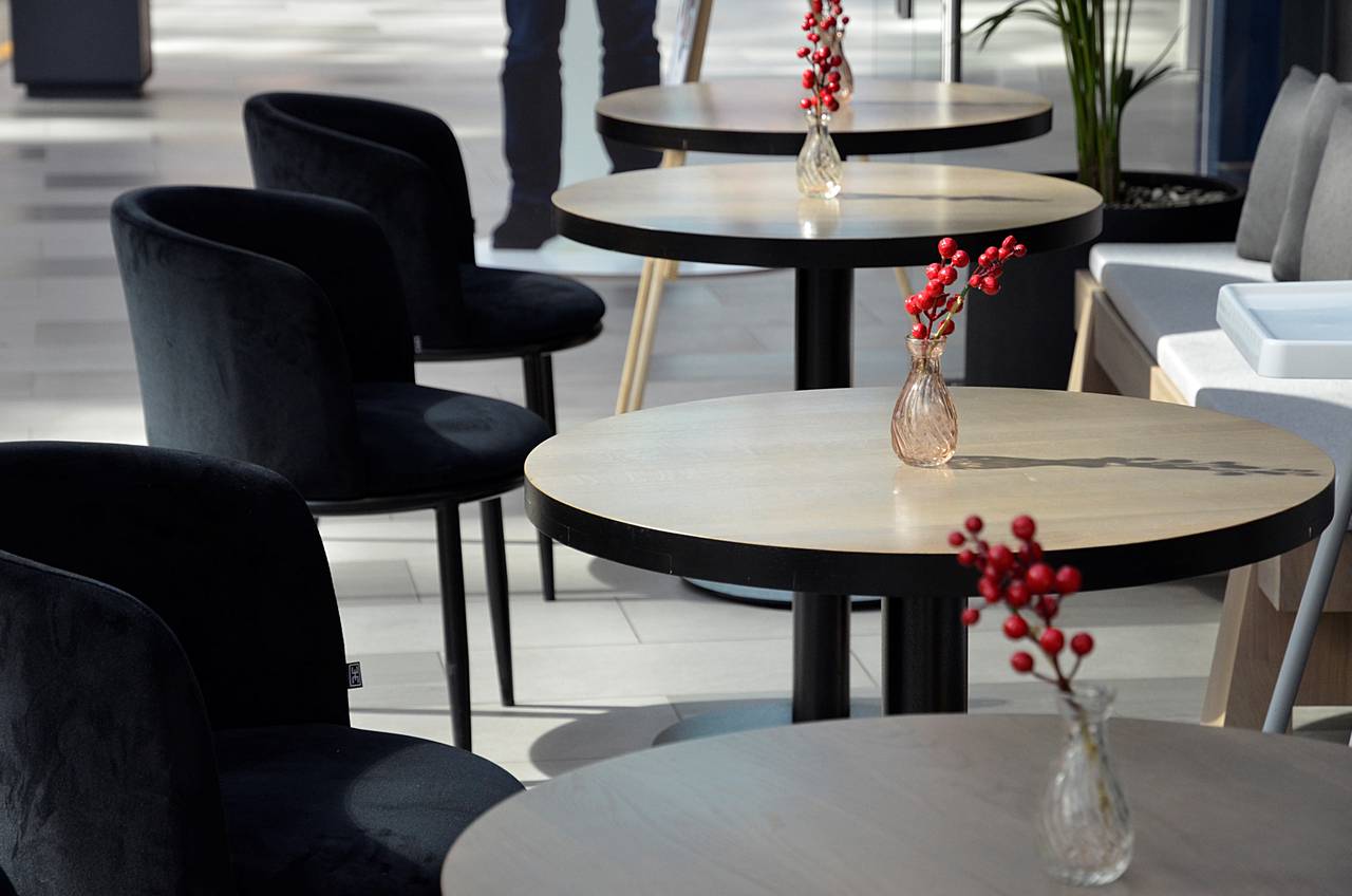 Магистрантку МГУСиТа отметила благодарностью депутат Госдумы. Фото: Анна Быкова, «Вечерняя Москва»